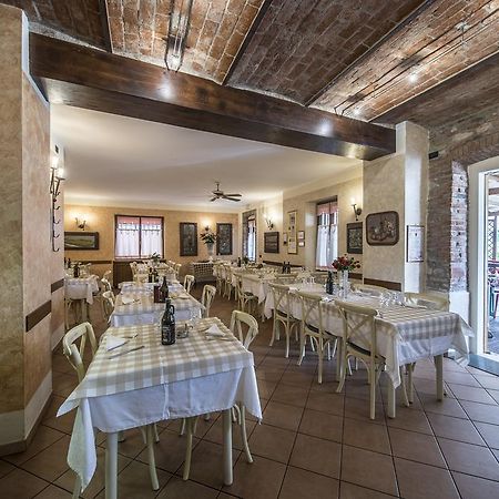 Готель Trattoria Milani Лонато Екстер'єр фото