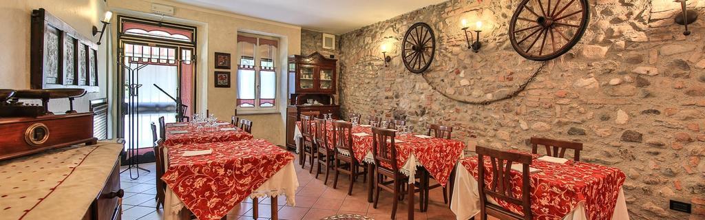 Готель Trattoria Milani Лонато Екстер'єр фото